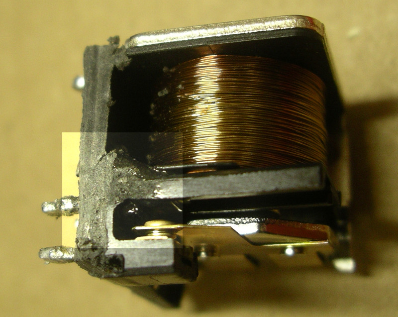 subaru-libero-fan-unit-relay-damage_s.jpg