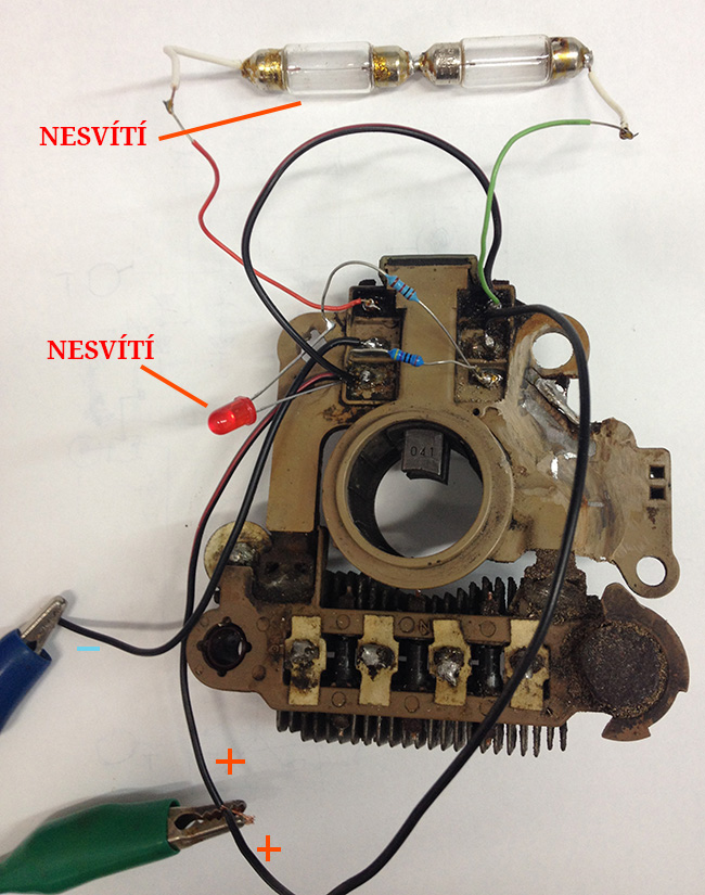 rozsah_pod3.4V nebo nad14.2V.jpg